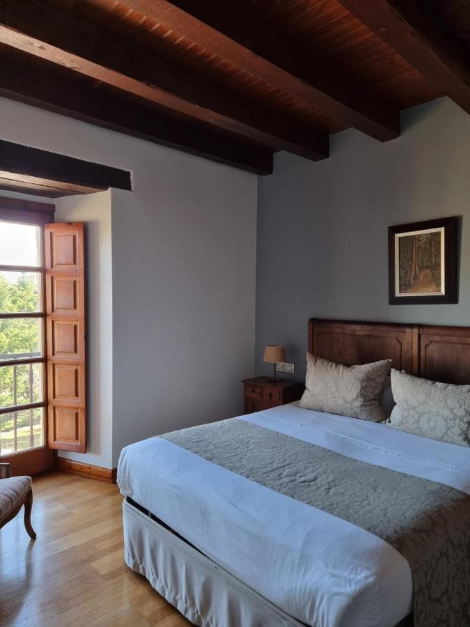 Posada Torre Palacio La Taxuela Villanueva la Lastra Dış mekan fotoğraf