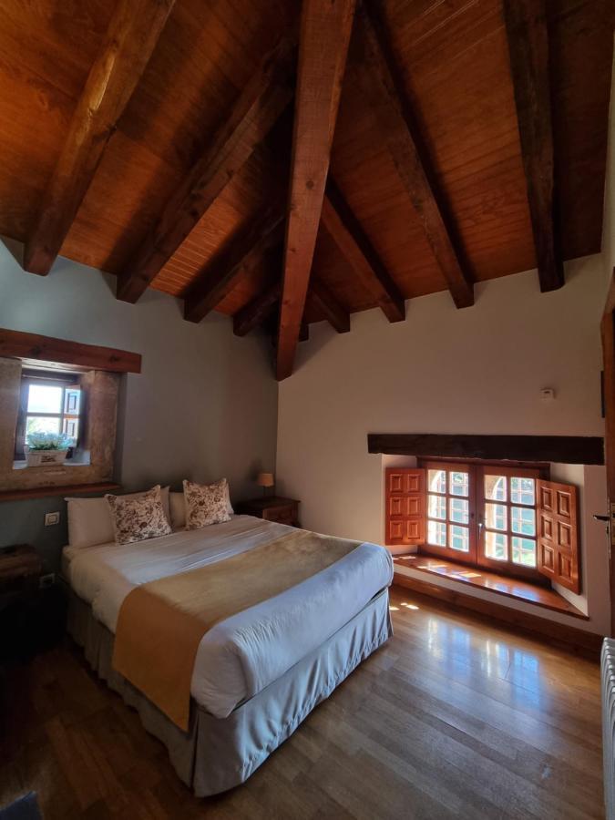 Posada Torre Palacio La Taxuela Villanueva la Lastra Dış mekan fotoğraf