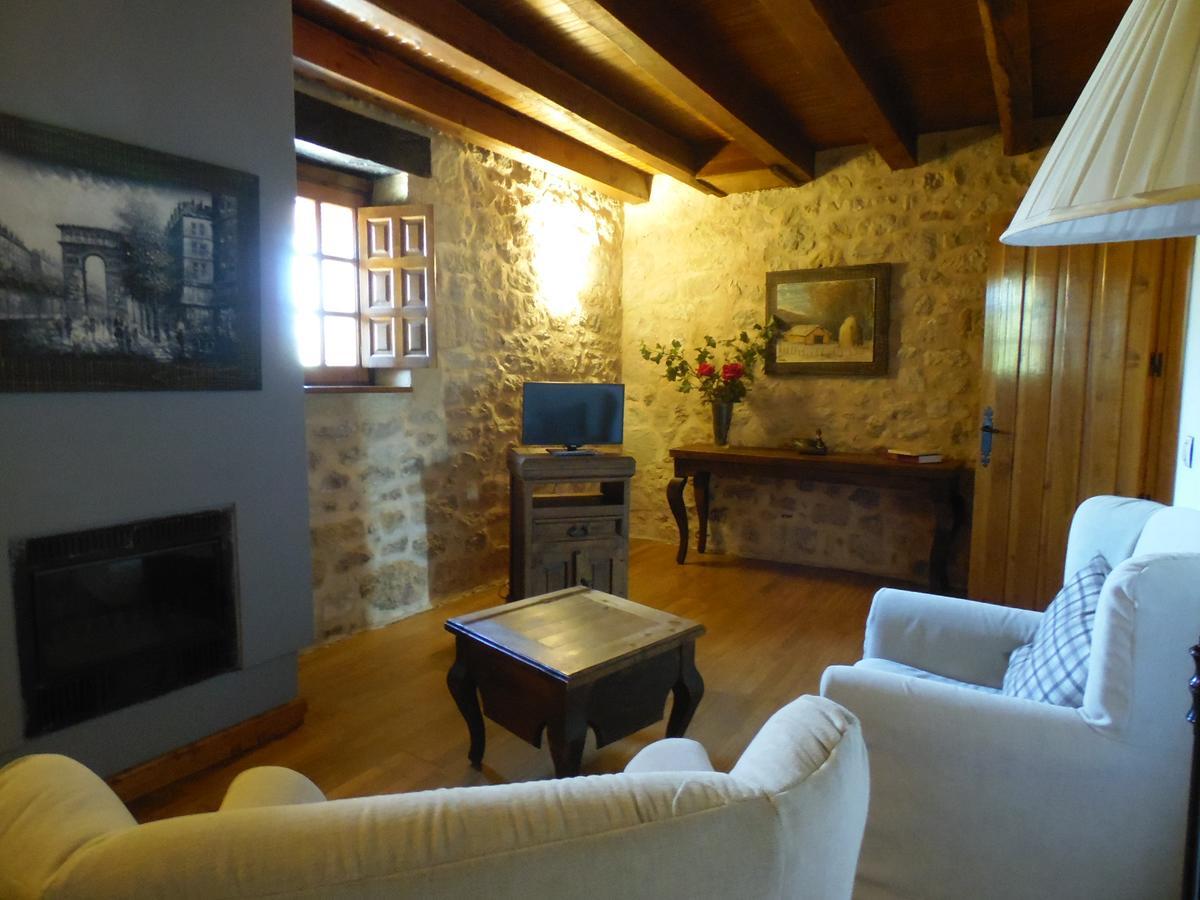 Posada Torre Palacio La Taxuela Villanueva la Lastra Dış mekan fotoğraf