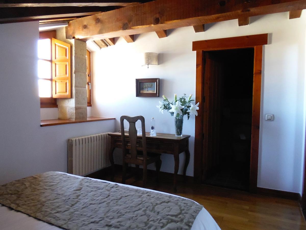 Posada Torre Palacio La Taxuela Villanueva la Lastra Dış mekan fotoğraf